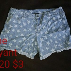 Lane Bryant short
